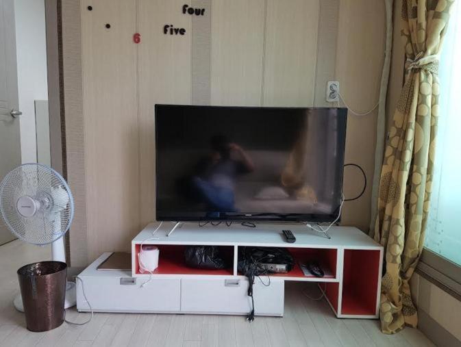 Guest house Woong House 2*